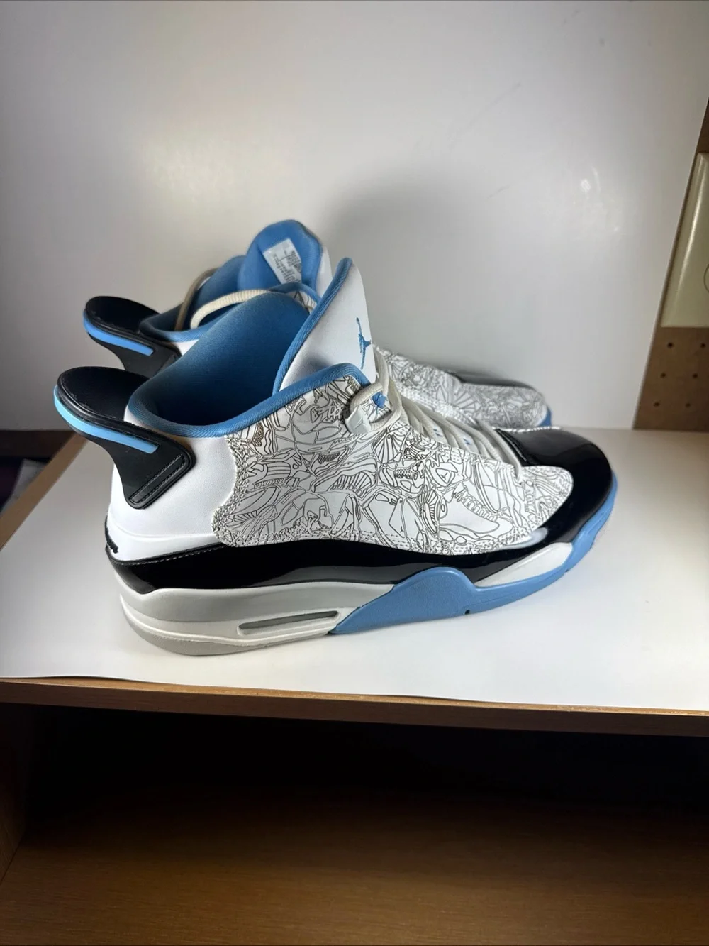 Air Jordan Dub Zero Legend Blue Size 12 Men’s White/University Blue Sneakers